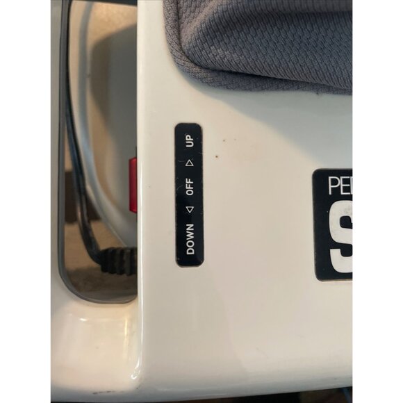 Perfection Shiatsu Foot Massager With Adjustable Speed & Comfort Design - Picture 4 of 5